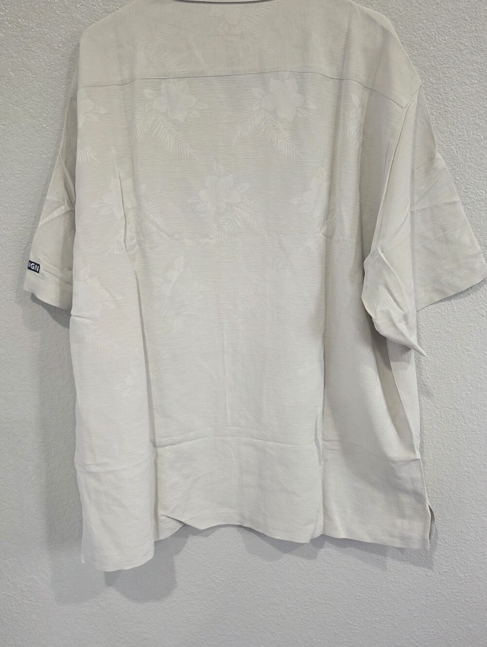 Men’s Short-Sleeve Button-Up Shirt - Cream - Picture 5 of 11
